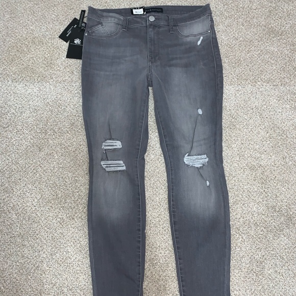 NWT Women's Rock & Republic Gray Jean Leggings - Picture 5 of 7